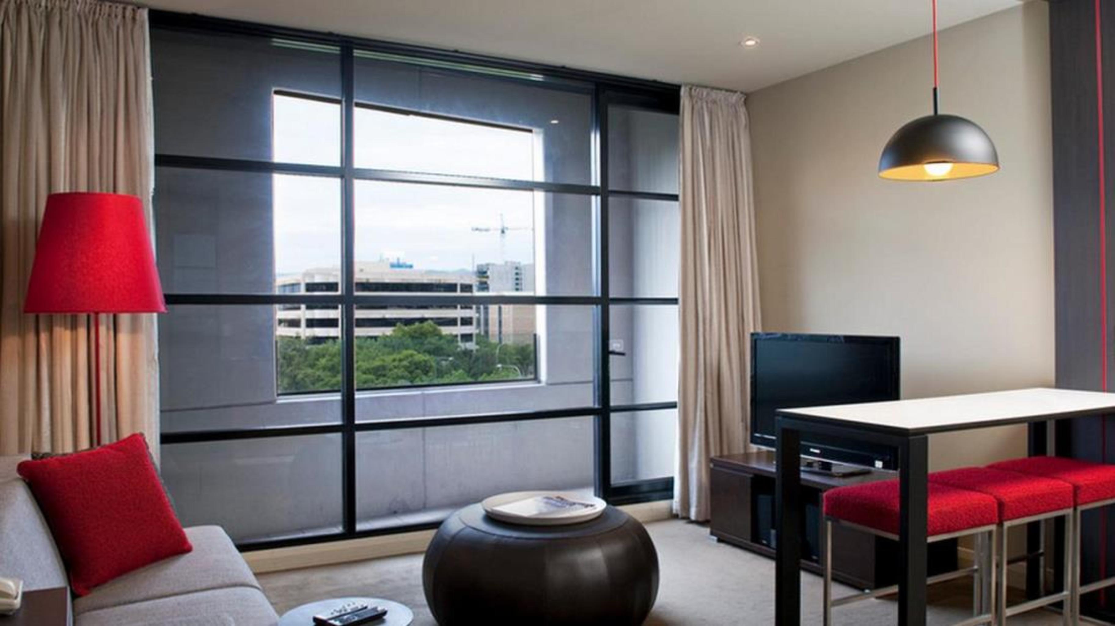 Mantra Hindmarsh Square Hotel Аделейд Екстериор снимка
