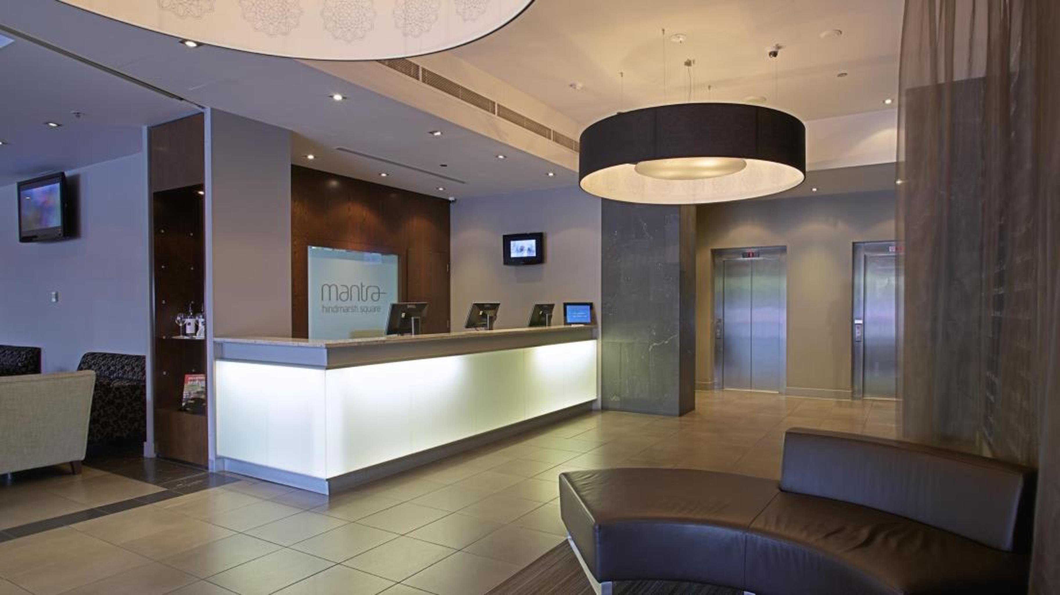 Mantra Hindmarsh Square Hotel Аделейд Екстериор снимка