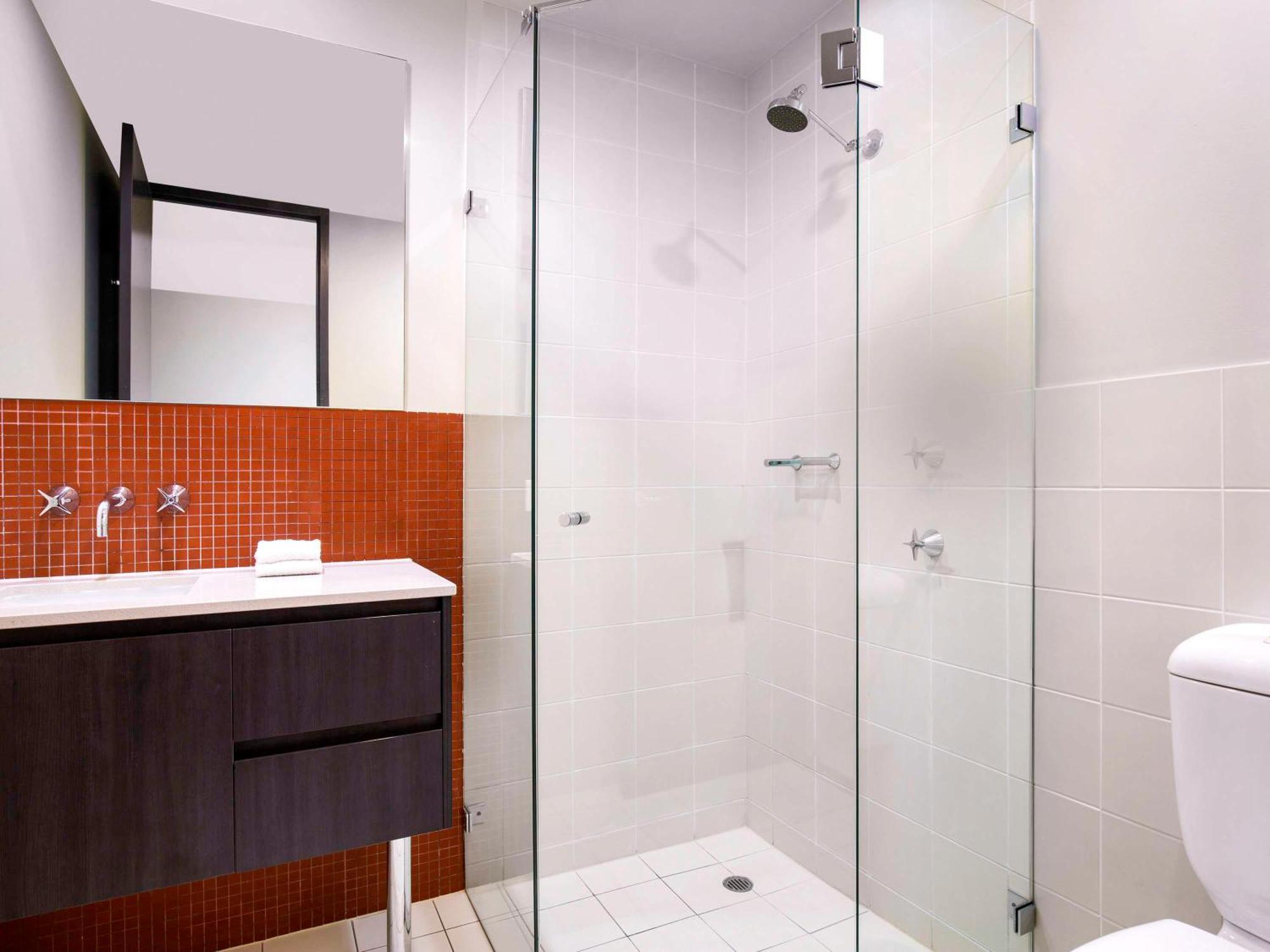 Mantra Hindmarsh Square Hotel Аделейд Екстериор снимка