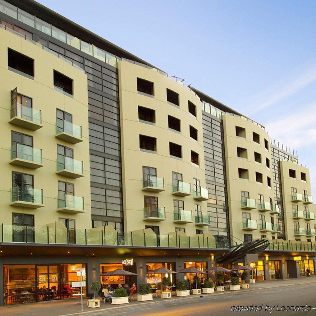 Mantra Hindmarsh Square Hotel Аделейд Екстериор снимка